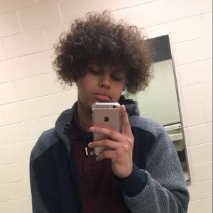 Meet your Posher, Lovell